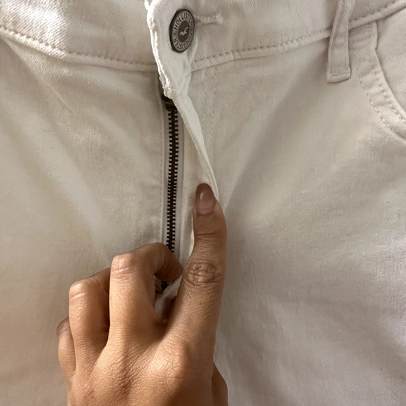 Hollister Women's Classic Stretch High Rise Super Skinny Jeans Size 15R/W32 L30 - Picture 6 of 12